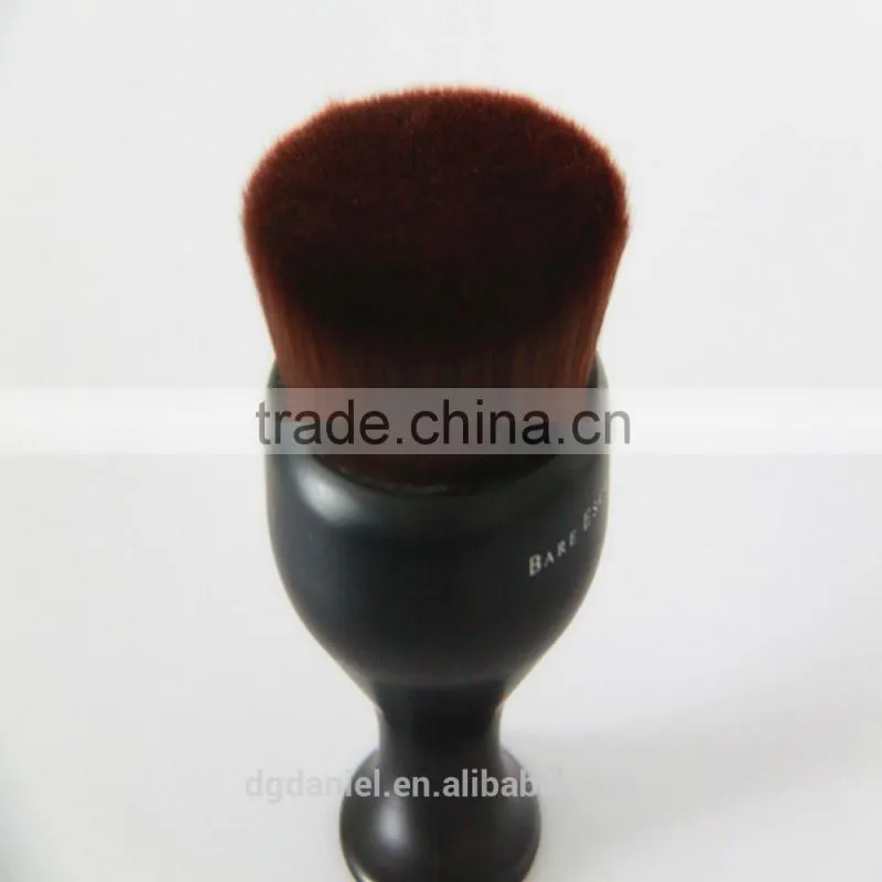 Hot sale product wooden cosmetic brush with beautiful fair