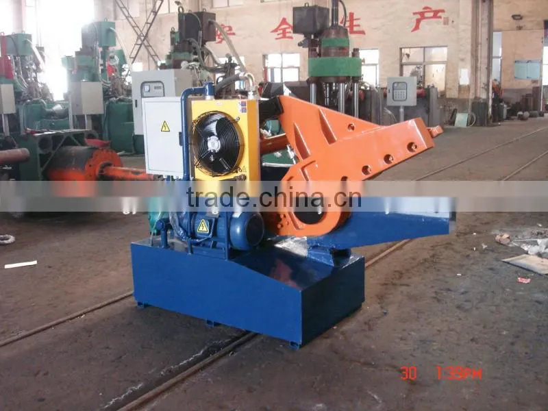 Q08-63 Alligator shear with wind cooler