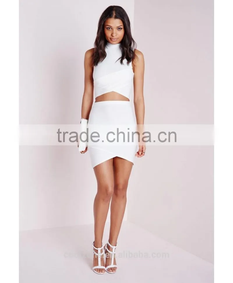 2015 New style sleeveless high neck ladies crop top