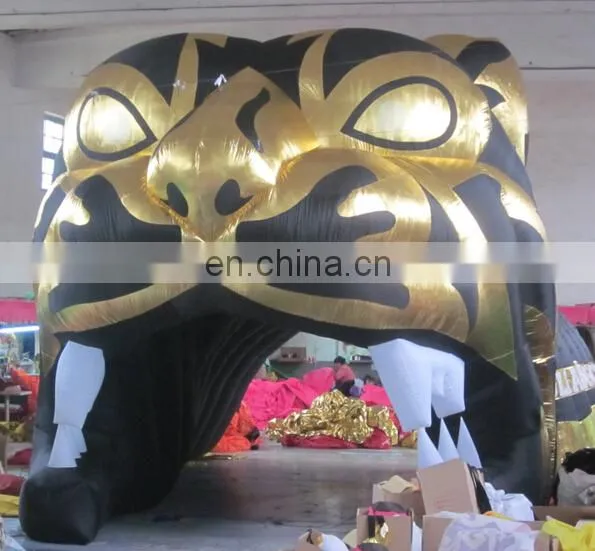 Inflatable Football Helmet Tunnel of Infltable-lawn-tent