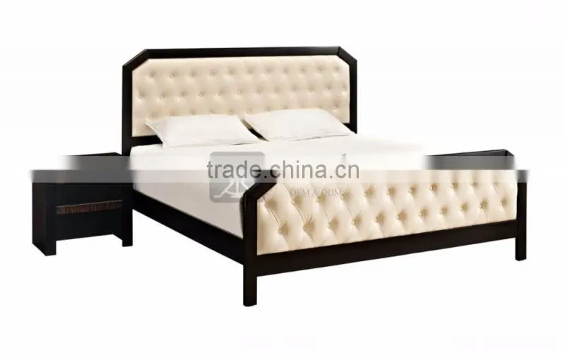 BE-077 Thai Design Walnut Wood Bed