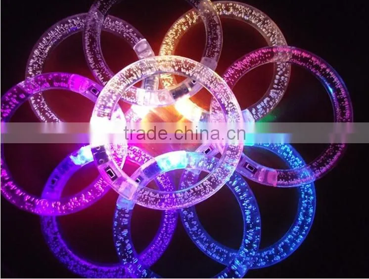 Cute!!! Soft Jelly Light Up LED Bracelets Bangle Wristband Party Favors For Children Kids Children'Day Christmas Wedding