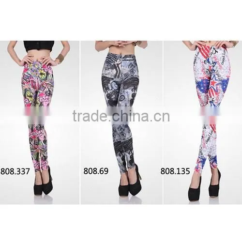 milk silk Christmas leggings, Yoga Leggings, pattern leggings, milk silk leggings at stock