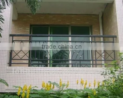 classical simple wrought iron balcony fence