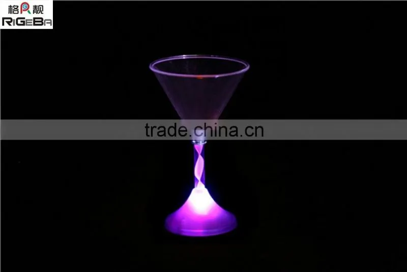 Fashional led flashing cup for party supplies and club Led Martini Cup
