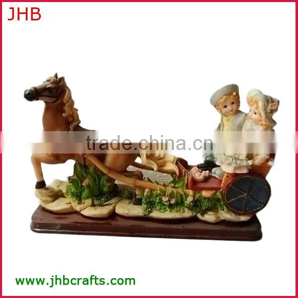 2014 new resin horse carriage for wedding souvenirs