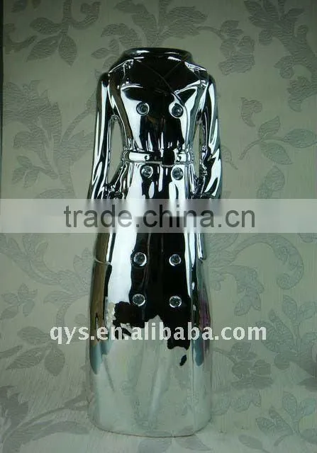 clothing store decorative flower vase