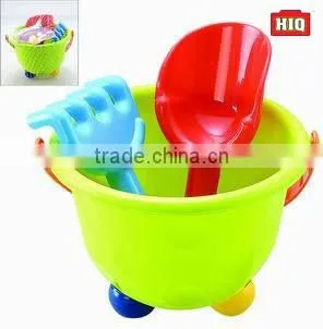 2016 Good selling summer plastic beach car toys beach toy
