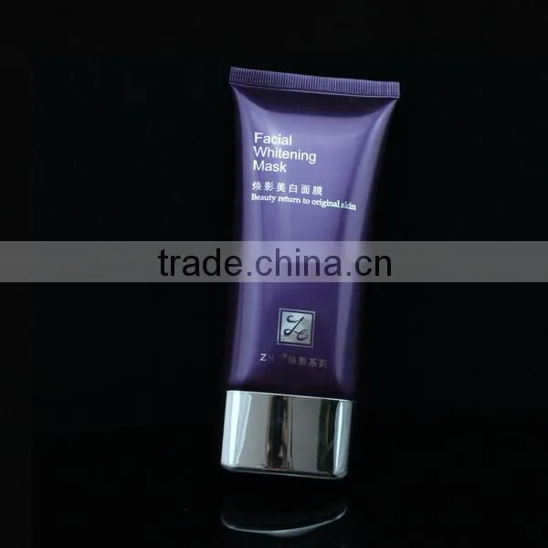tansparent cosmetic plastic container