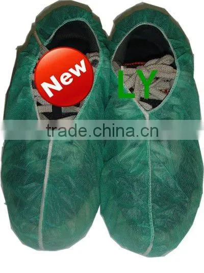 Light green disposable Polypropylene shoe covers