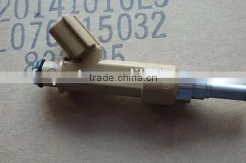 23209-0T020 23250-0T020 Injection Nozzle Fuel Injector