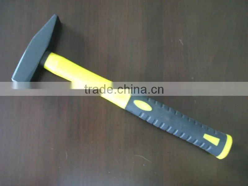 British type chipping hammer with double colour plastic coating handle