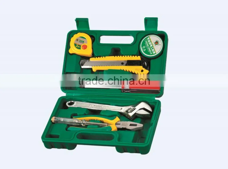 Berrylion hot sell 8pcs Tool Set Household Toolset with ABS tool box