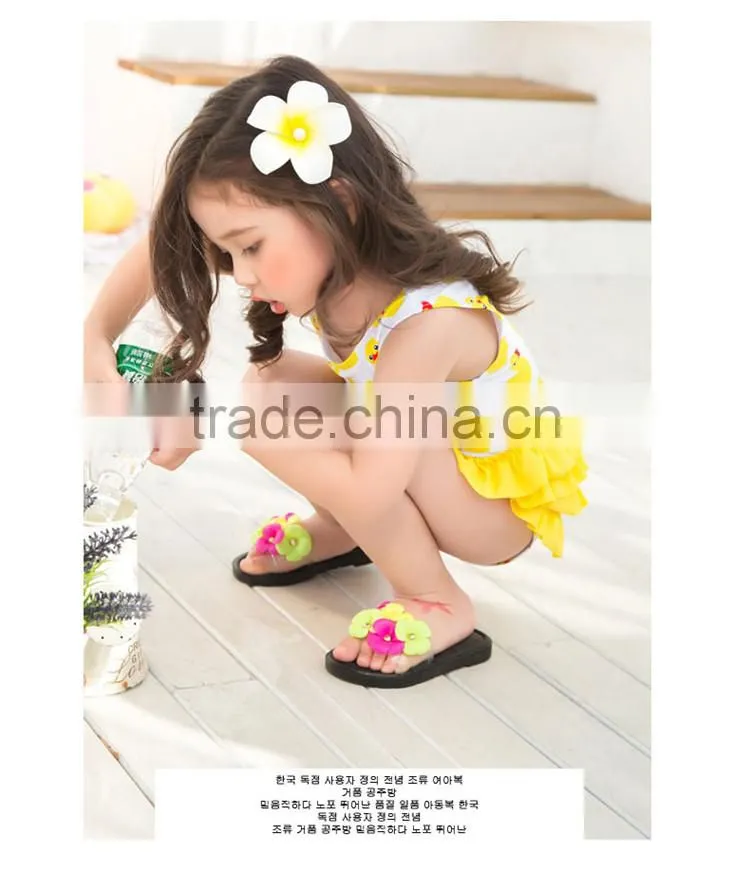 2017 beautiful cartonn young children's girls swimwear yellow swimsuit