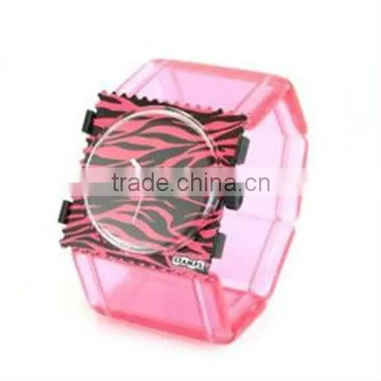 montre 2013 charm bracelet led watches