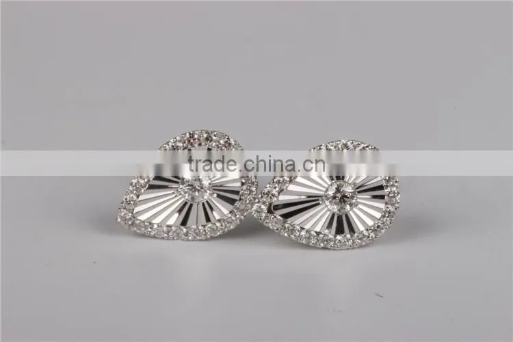 latest design diamond 18 K gold earrings