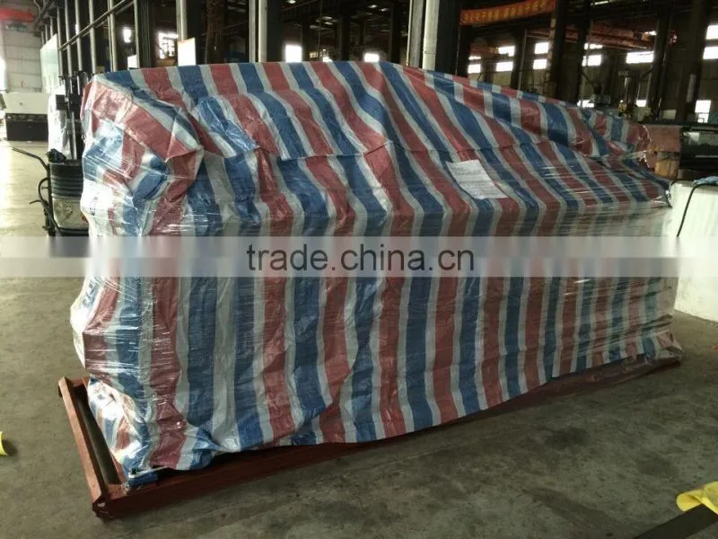 Long life service cramp folding machine