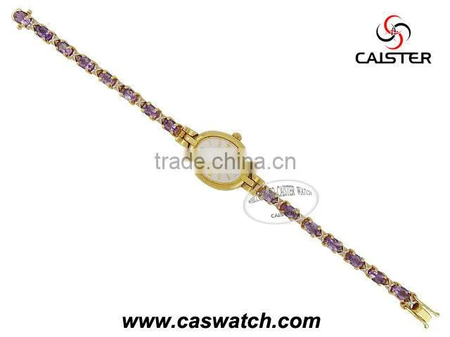 Luxury jewelry chain watch with diamond inserted