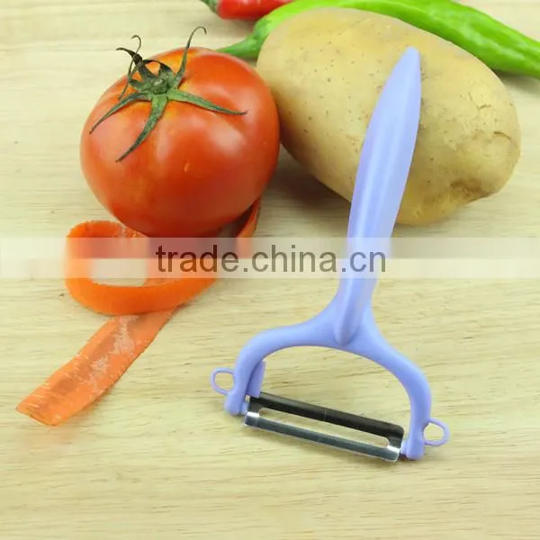 Plastic Material Handle Stainless Steel Veggie Fruit Peeler