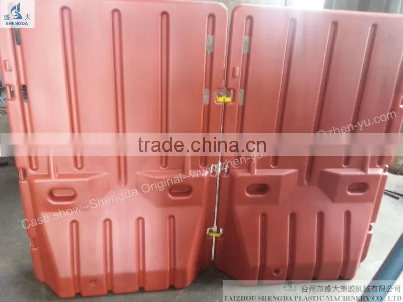 Traffic Control Roadway Barricade Blow Molding Machine