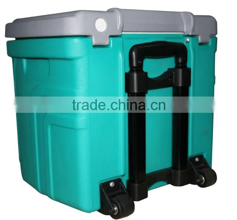 SCC 24L Rotomolded Wheeled Outdoor Cooler