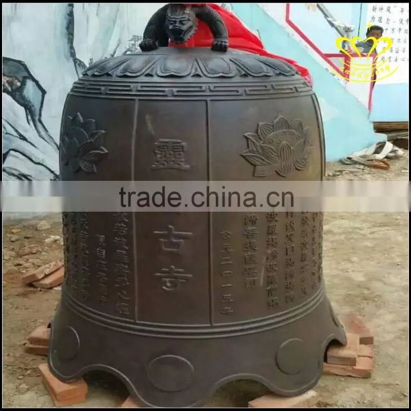 China Regional Feature Bronze outdoor shiny bell sculpture