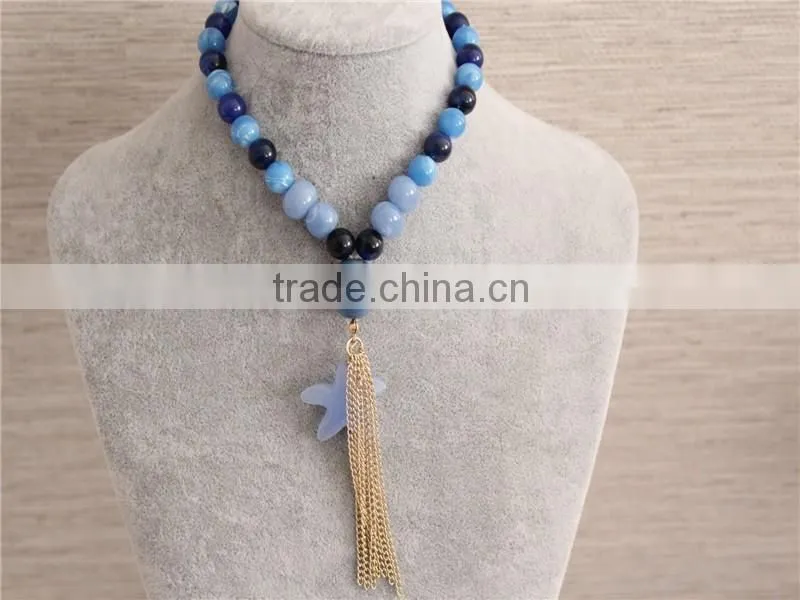Factory direct Bead Acrylic Necklace Fashion Blue Color Acrylic statement Necklace