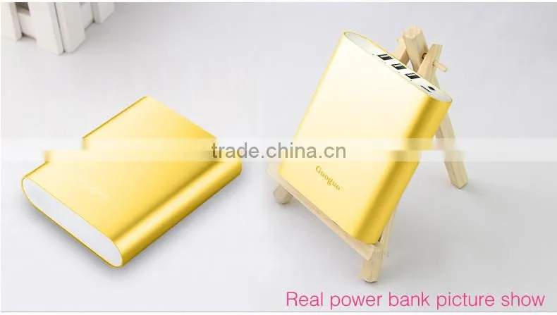OEM portable 3 in 1 power bank 10400mah