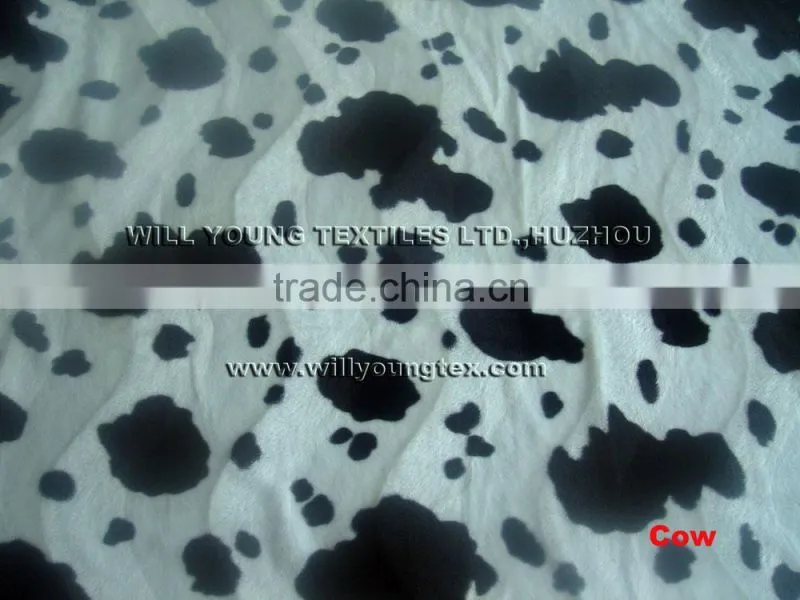 100% Polyester printed velboa fabric with animal design