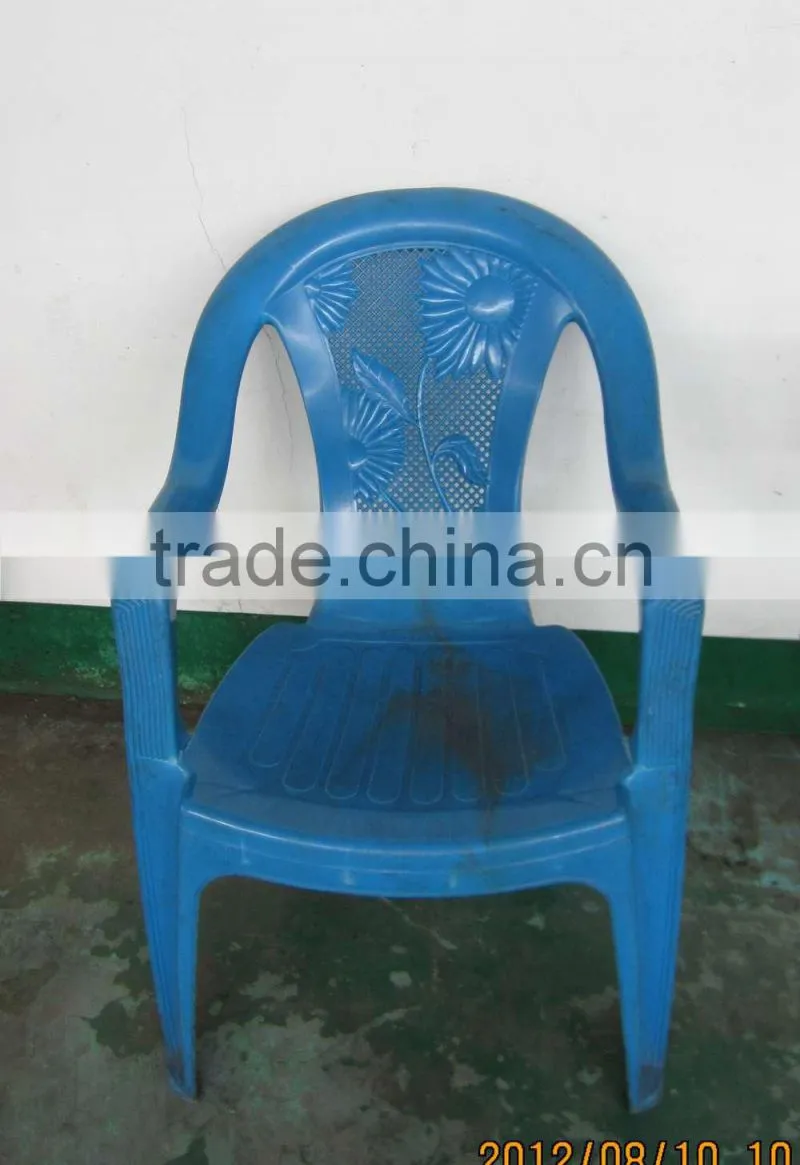 high quality good design dark blue plastic interchangale back arm chair mould