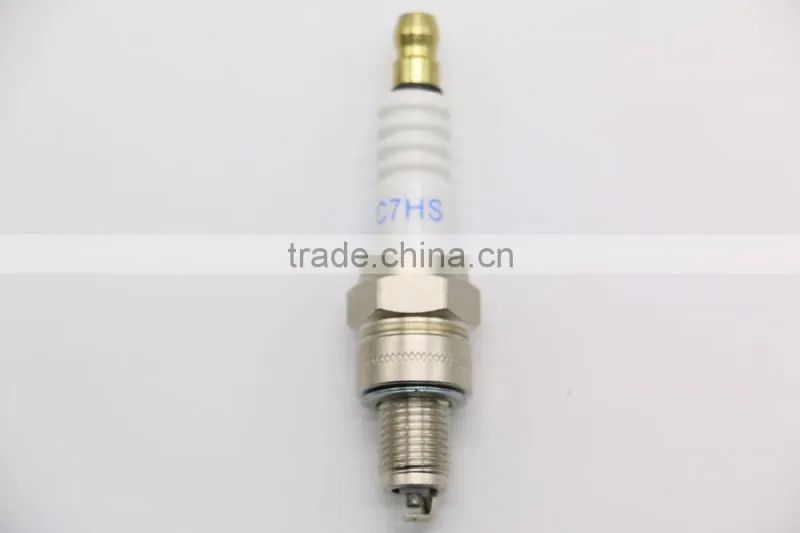 High quality motorcycle engine parts spark plug C7HS/NGK C7HSA for hondas motorcycle