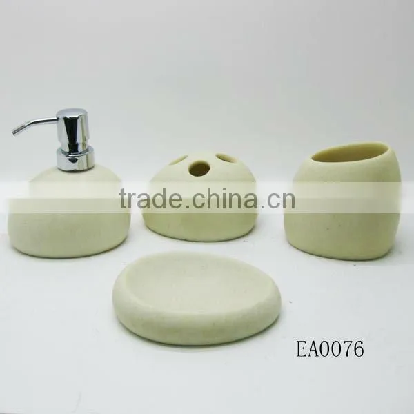 EA0076 egg shaped white funny bathroom accessories