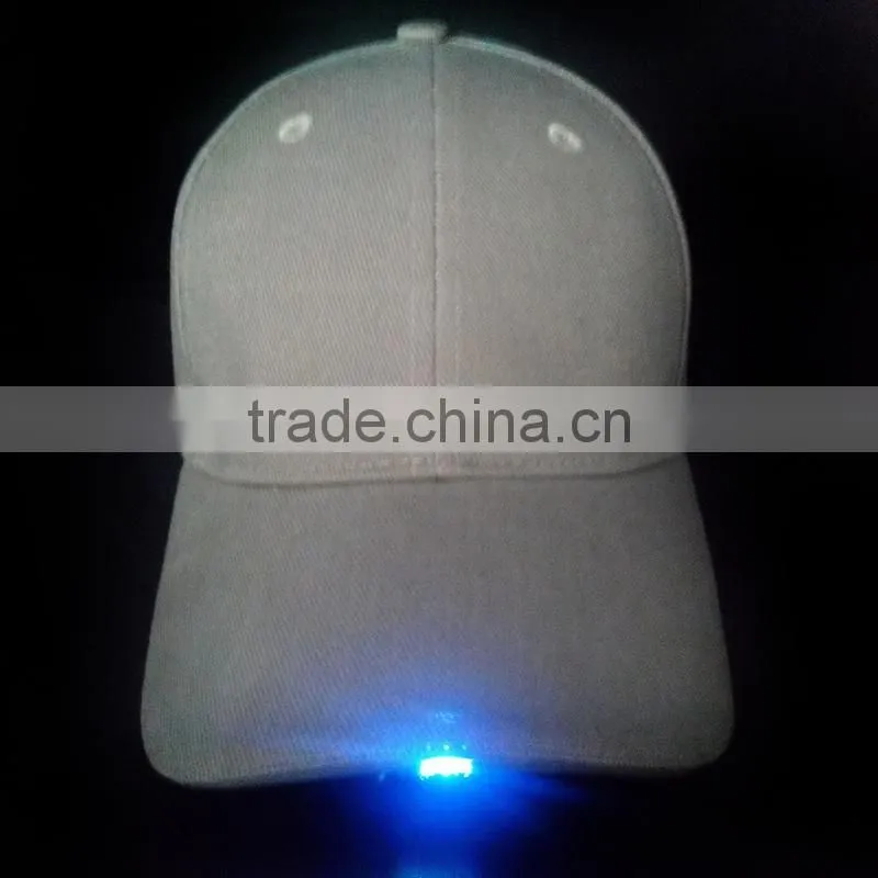 customized cheap blank 6 panel baseball caps with led light