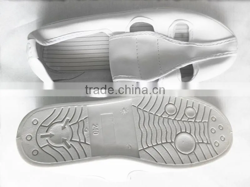 High quality ESD Conductive 4-Holes Butterfly Shoes / Anti-static PVC Safety Working shoes