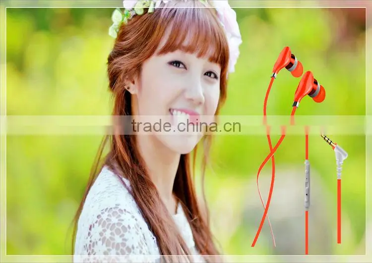 Cheap Sport earphone with LOGO and mic customize