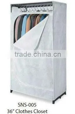 Fashion non slip wire clothes hanger with pvc covered