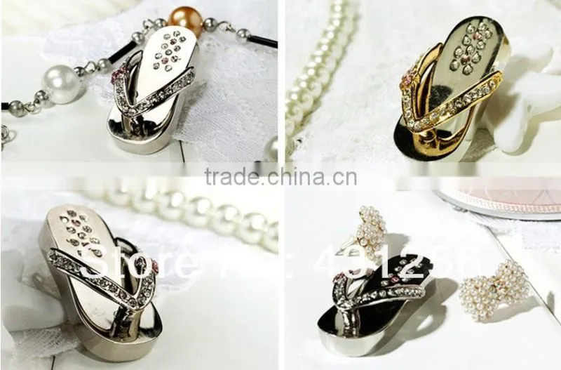 2016 New fashion heart shape USB flash drive for students
