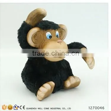 Polyresin Crafts in Wood Box Plush Chicken Toy