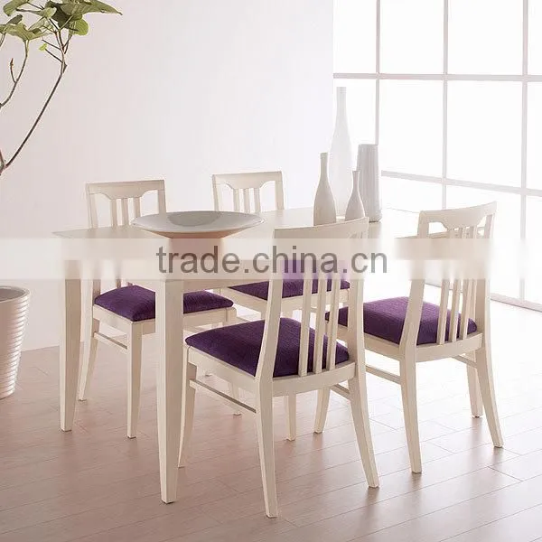Cream wooden restaurant dining tables and chairs YR7005