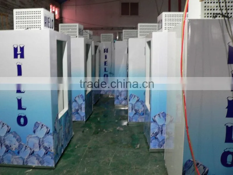 Outdoor bagged ice storage bin for high ambient temperature used