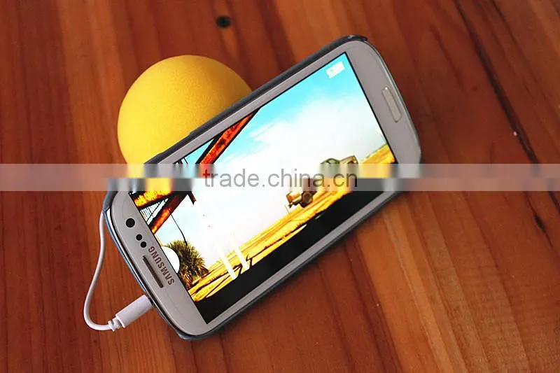 New Arrival Portable On-The-Go Cute Sponge Speaker for phones/tablets/computers/players (USB charging cable enclosed)