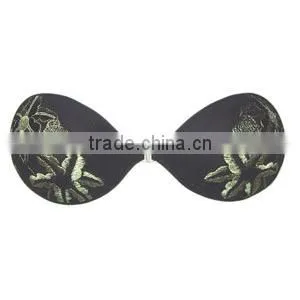 wonderful & comfortable strapless adhesive bra