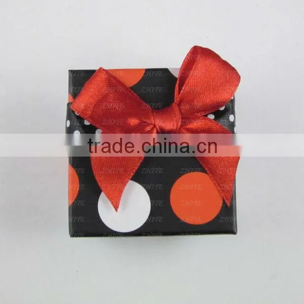 Hot Selling Red Bowknot Square Packing Box Wholesale ZTPB-0024
