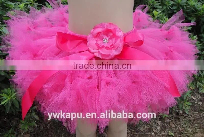 Cute style baby girl ruffle tutu pettiskirt frock design