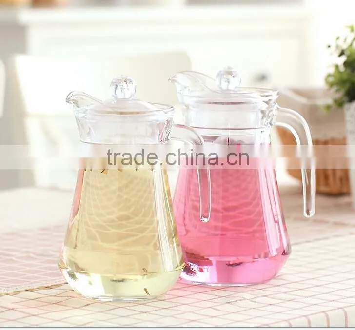 Hot selling good quality glass water jug with spout with lid