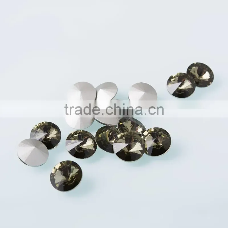 Yiwu wholesale lead free rivoli glass beads for wedding decoration