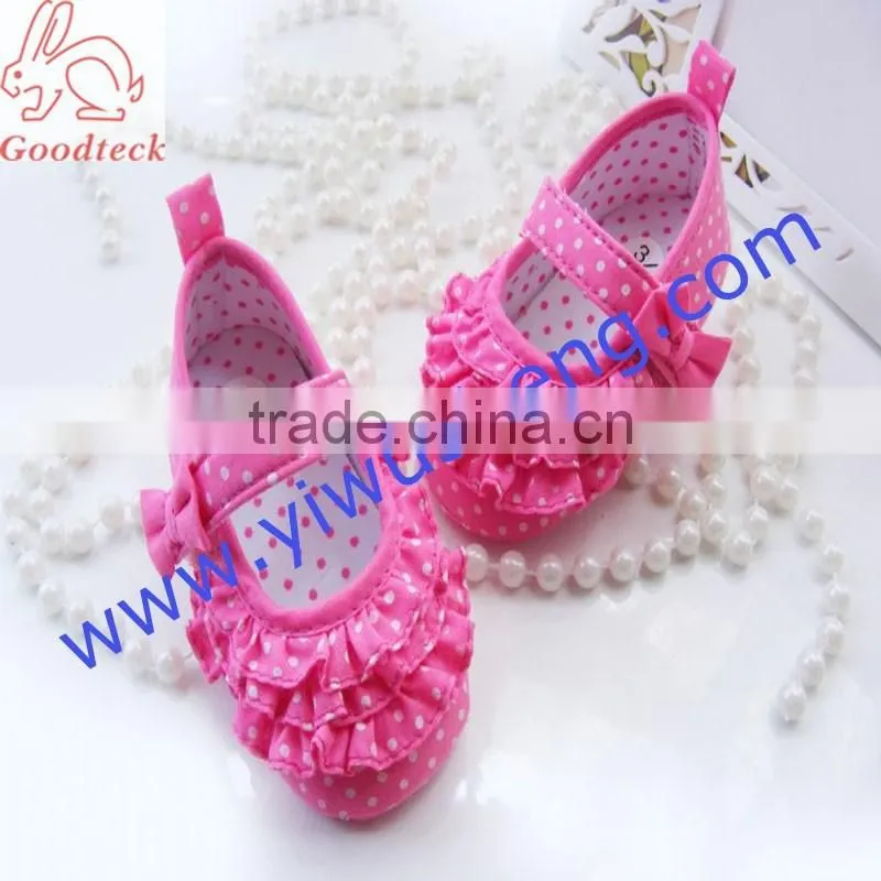 Mei red dot ruffled princess shoes three layers