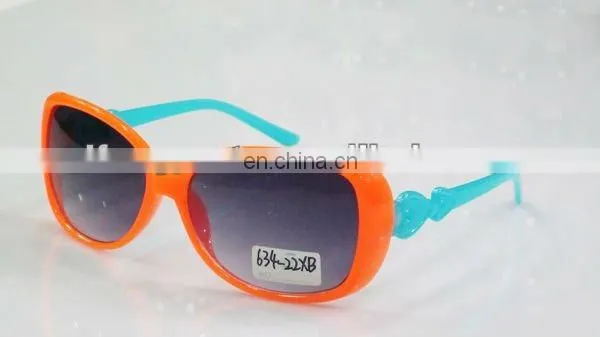 kids sunglasses