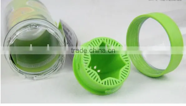 plastic sports bottle with straw
