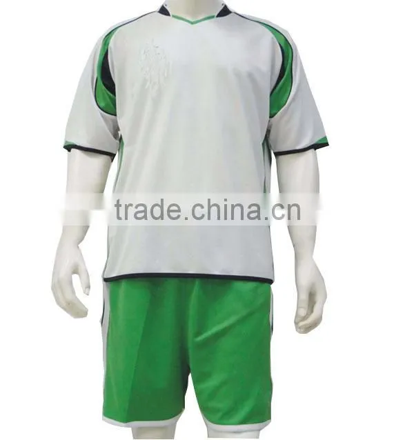 School team custom soccer uniform with embroidery